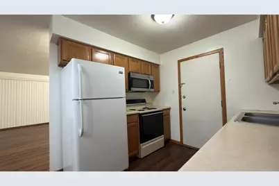 7305 W 157th Street #3D, Orland Park, IL 60462 - Photo 5