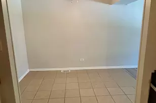 4141 191st Ct, Country Club Hills, IL 60478 - Photo 5