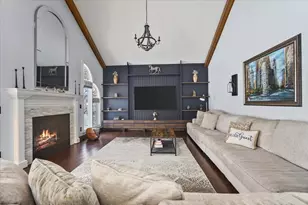 8 Stetson Dr, Bloomington, IL 61701 - Photo 5