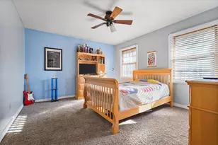 8 Stetson Dr, Bloomington, IL 61701 - Photo 19