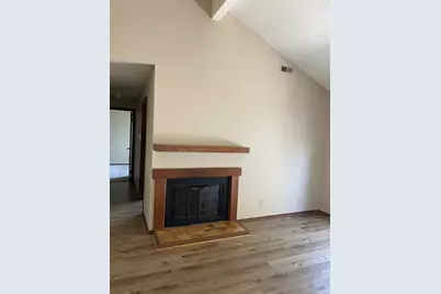 2148 Sunview Drive #2148, Champaign, IL 61821 - Photo 3