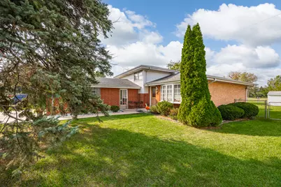 10624 S Michael Drive, Palos Hills, IL 60465 - Photo 1