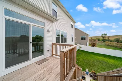 356 S Pointe Avenue, South Elgin, IL 60177 - Photo 33