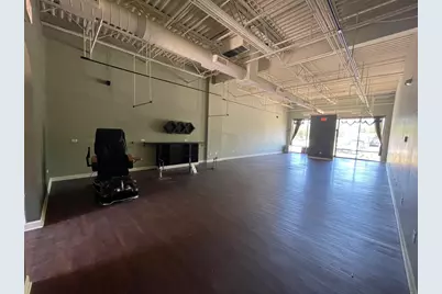 [Address not provided], Carol Stream, IL 60188 - Photo 5