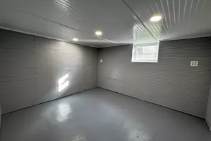 1207 Oakland Ave, Joliet, IL 60435 - Photo 17