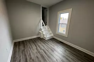 1207 Oakland Ave, Joliet, IL 60435 - Photo 11