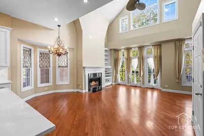 3749 N Ashland Avenue #3S, Chicago, IL 60613 - Photo 3