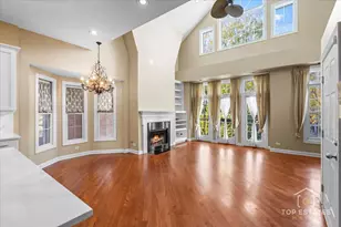 3749 N Ashland Ave, Chicago, IL 60613 - Photo 3