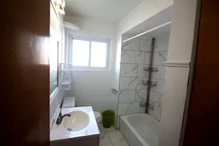 3844 Lombard Ave, Berwyn, IL 60402 - Photo 9