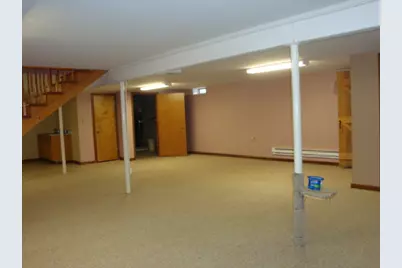 522 N Third Street, Cissna Park, IL 60924 - Photo 41