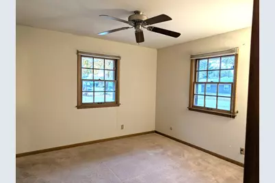 2220 Mayflower Street, Aurora, IL 60506 - Photo 5