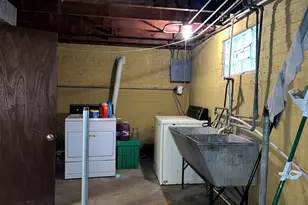 1122 E 81st Pl, Chicago, IL 60619 - Photo 17