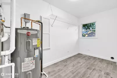 18888 W Oak Avenue #B, Mundelein, IL 60060 - Photo 17