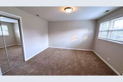 3125 W Whipple Drive, Merrionette Park, IL 60803 - Photo 19