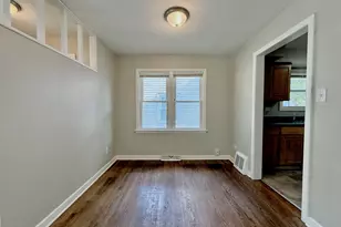 17925 Walter St, Lansing, IL 60438 - Photo 5