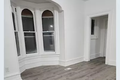 [Address not provided], Elgin, IL 60120 - Photo 9