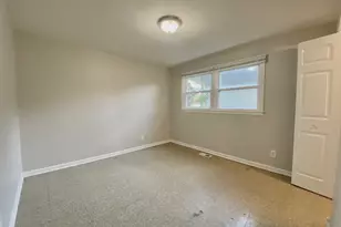 18964 Wildwood Ave, Lansing, IL 60438 - Photo 21