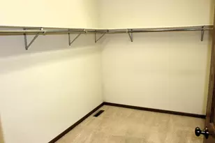 3 Delmar Dr, Clifton, IL 61727 - Photo 25