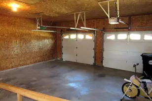 3 Delmar Dr, Clifton, IL 61727 - Photo 43