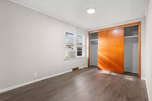 233 Wildwood Dr, Round Lake Beach, IL 60073 - Photo 7