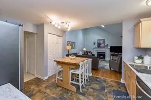 2206 Gleneagles Dr, Naperville, IL 60565 - Photo 5