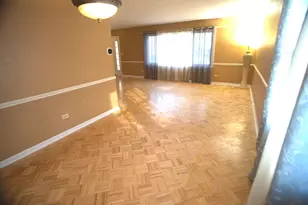 1210 Lorelei Dr, Zion, IL 60099 - Photo 5