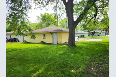 1718 Gilboa Avenue, Zion, IL 60099 - Photo 17