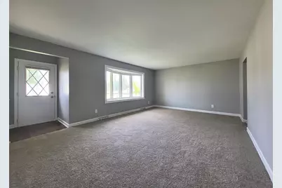 1718 Gilboa Avenue, Zion, IL 60099 - Photo 3