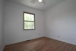 5808 Allemong Dr, Matteson, IL 60443 - Photo 9