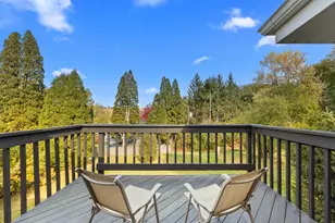 2516 Highcrest Rd, Rockford, IL 61107 - Photo 23