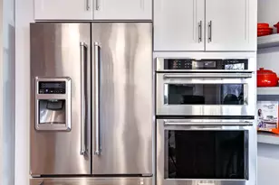 1389 Perry St, Des Plaines, IL 60016 - Photo 13