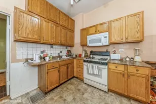 2347 W Maypole Ave, Chicago, IL 60612 - Photo 7