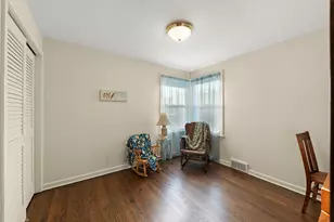 1913 Birch Rd, Homewood, IL 60430 - Photo 17