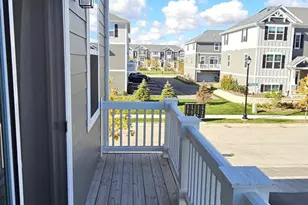 2227 Glacier St, Mundelein, IL 60060 - Photo 9