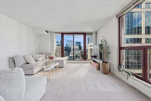 200 N Dearborn St, Chicago, IL 60601 - Photo 3