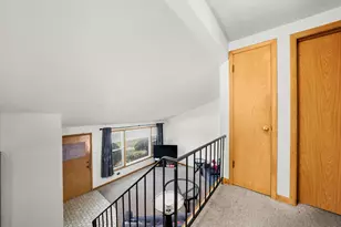 1012 E 159th Pl, South Holland, IL 60473 - Photo 13