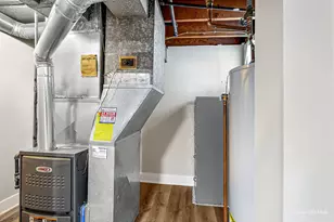 5056 N Mont Clare Ave, Chicago, IL 60656 - Photo 27