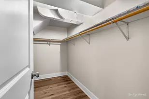 5056 N Mont Clare Ave, Chicago, IL 60656 - Photo 25