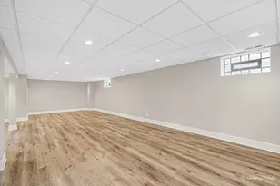 5056 N Mont Clare Ave, Chicago, IL 60656 - Photo 19