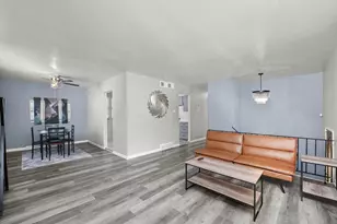 17311 Burr Oak Ln, Hazel Crest, IL 60429 - Photo 7