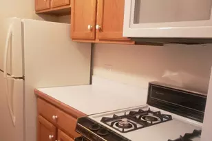 277 Shorewood Dr, Glendale Heights, IL 60139 - Photo 5