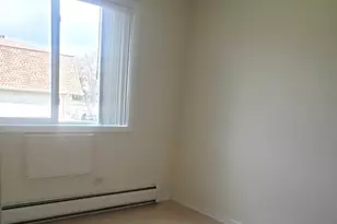 277 Shorewood Dr, Glendale Heights, IL 60139 - Photo 13