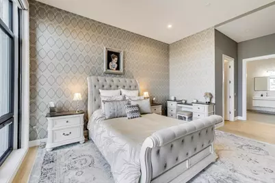 2405 W Iowa Street #405, Chicago, IL 60622 - Photo 9