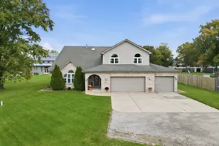 11254 192nd St, Mokena, IL 60448 - Photo 3