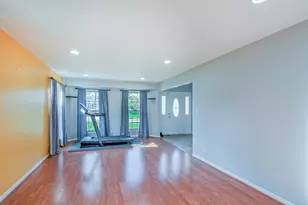 1411 Steeplechase Rd, Bartlett, IL 60103 - Photo 5