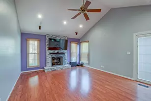 1411 Steeplechase Rd, Bartlett, IL 60103 - Photo 13