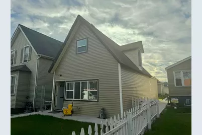 13226 S Houston Avenue, Chicago, IL 60633 - Photo 1