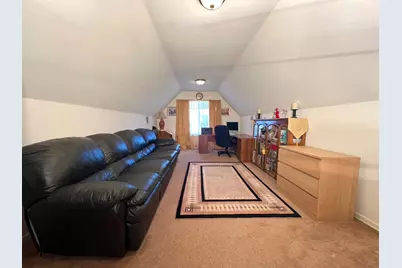 752 S Parkside Drive, Round Lake, IL 60073 - Photo 21