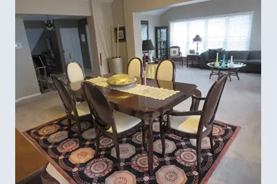 102 Yale Court, Glenview, IL 60026 - Photo 5