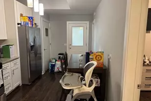 1431 N Springfield Ave, Chicago, IL 60651 - Photo 11